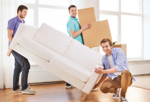Dulwich moving truck service for furniture and storage transport