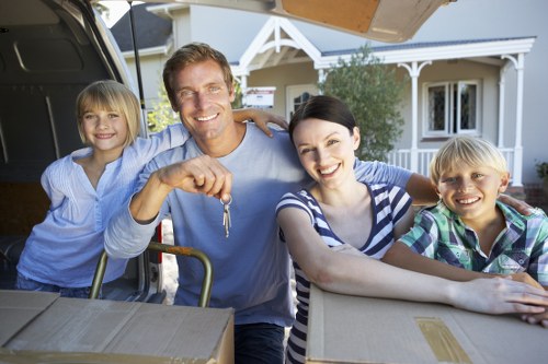 Packing and removal support for house moves in Dulwich
