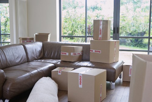 Professional handling of household furniture during a Dulwich move